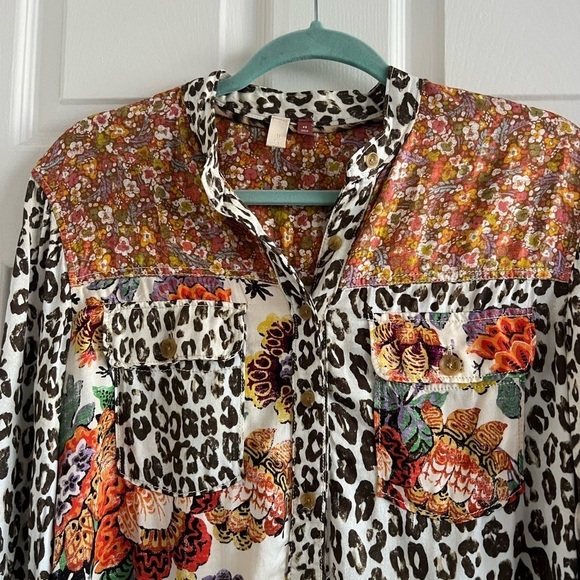 Pilcro Anthropologie Womens Tunic Top Shirt Relaxed Leopard Floral. EUC. Size XS - Picture 3 of 11